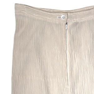 Vintage 2000s COMME des GARÇONS Silk Beige High Waisted Crinkle Pleated Knee Length Midi Skirt | Size M