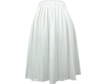 Vintage 80s Mod Chic Preppy Basic Solid White High Waisted Above-the-Knee Elasticated Pleated Mini Tennis Skater Skirt | 24-34 Inch Waist