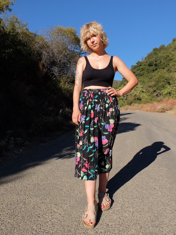Vintage 80s Bohemian Floral High Waisted Pleated C