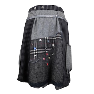 Vintage 2000s Y2K Gothic Grunge Cyber Subversive Patchwork Grey & Black Below-the-Knee Midi Skirt | 30-33 Inch Waist