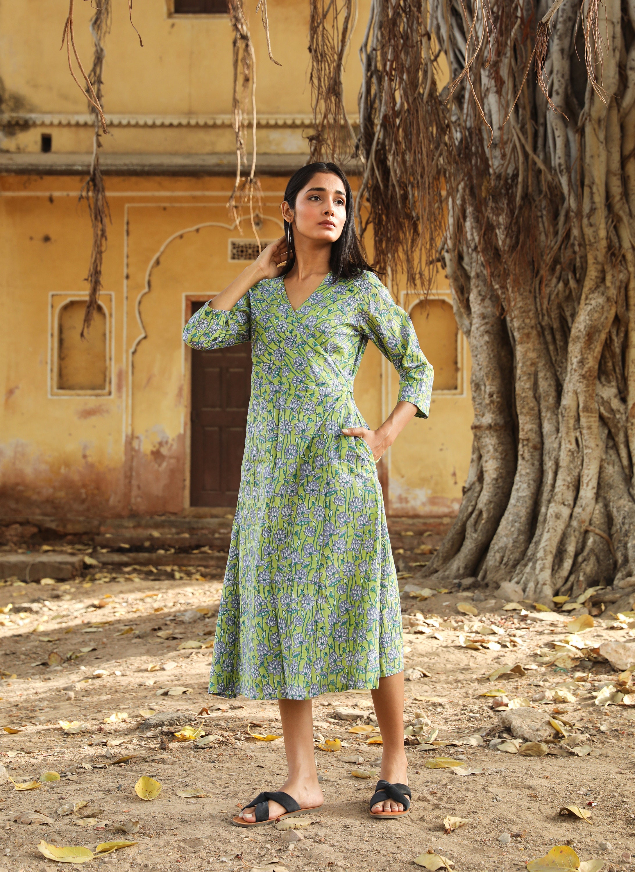 FOUR BUTTONS BASIL VOL 4 PURE COTTON FANCY KURTI - textiledeal.in