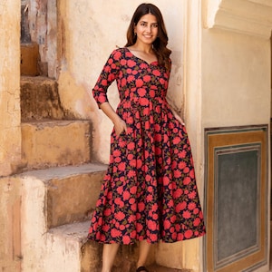 Neues Rasarani Anarkali Kleid, reine Baumwolle, Boho, Gelegenheitskleid, Marineblau, Rosa, Handblockdruck, ethnische Mode, handgefertigt, getäfelt