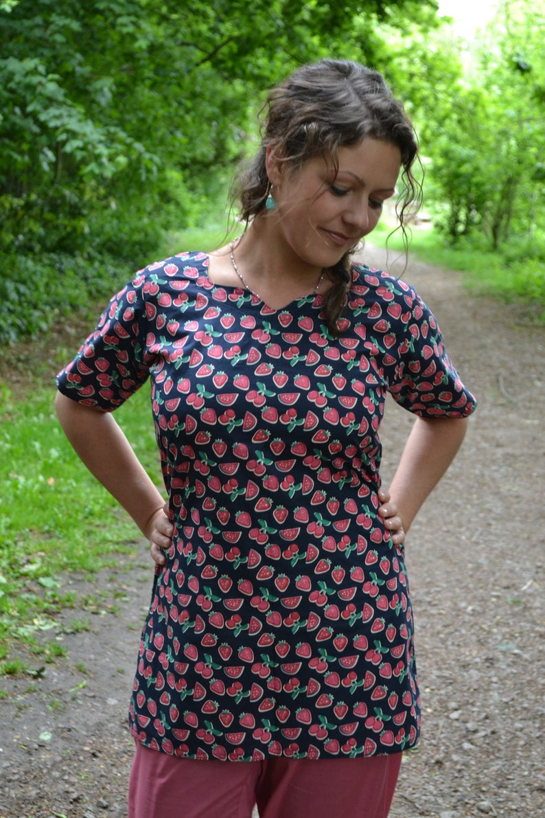 Red Fruits Tunic-Top,Pure Cotton,Fruit Prints,Holiday,Casual-Occasional,Black,Red,Kurti,Ethical Fashion,Handcrafted,Spring-Summer,Bohemian