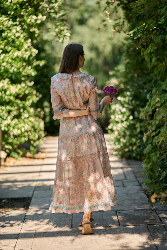 Jane pure zijden jurk volledige lengte boho casual occasioneel bloemen chiffon handgemaakt ethische mode uniek zomer beige pastelkleuren Etsy Nederland