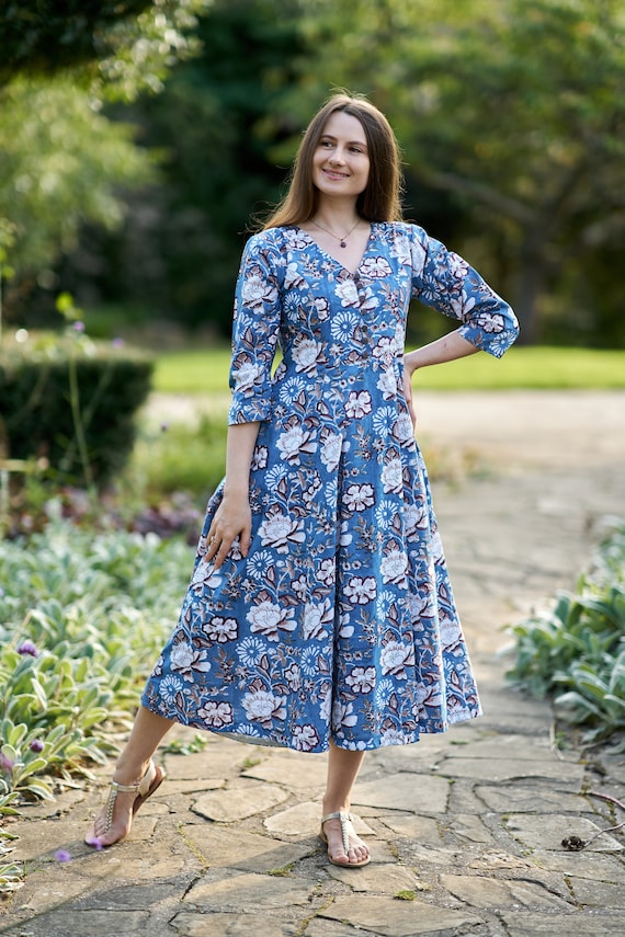 eastern casual dresses New Fashion Middle Eastern Muslim Dress Solid Color Loose Fitting Pullover Dress Casual Elegant Long Sleeved Dress OEM