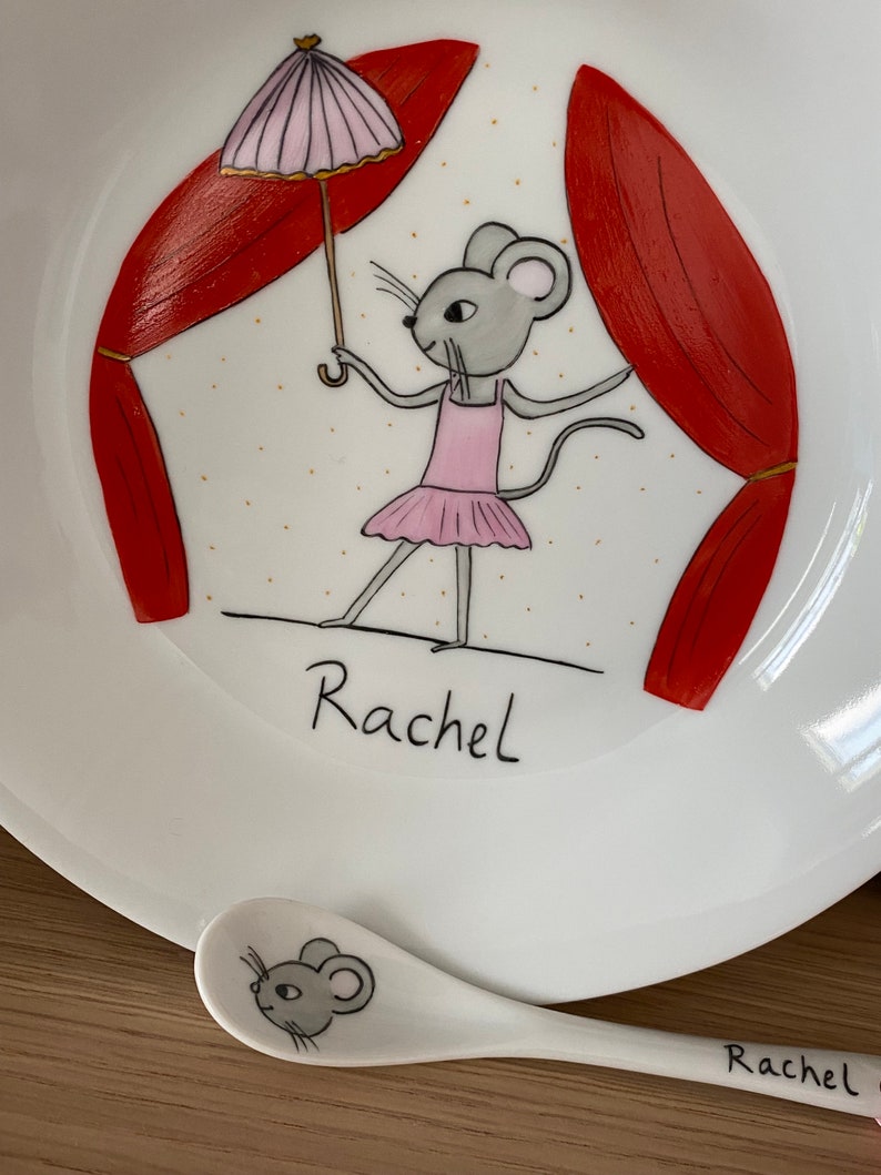 Une souris au cirque sur une assiette en porcelaine, funambule équilibriste cadeau naissance pour un bébé, anniversaire Petite fille zdjęcie 7