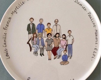 Plat à tarte porcelaine portrait de famille autour d'un canapé, cadeau de mariage dessin famille, témoins anniversaire, grand-mère gd-père