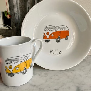 Tableware decorated with a volkswagen combi van, vintage car, for a collector, 70s, peace and love van fitted out Road trip