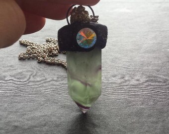 Collier de pyrite de fluorite arc en ciel