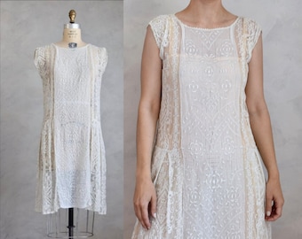 vintage 1920s embroidery and filet lace wedding dress | 20s authentic vintage wedding dress | net lace embroidered flapper wedding dress