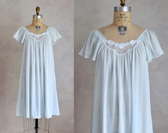 vintage 1980s pale blue green flutter sleeve nightie | 70s 80s trapeze tent nightgown | vintage babydoll nightie peignoir