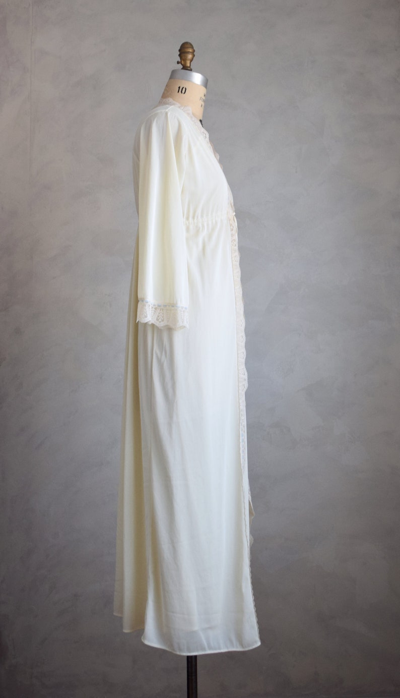 Vintage 1970s cream peignoir set vintage nylon bridal robe | Etsy