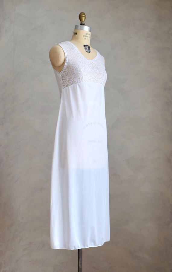 vintage white lacy peignoir set | white nightgown… - image 5