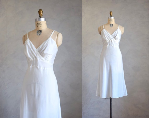 vintage 1940s eggshell satin slip | vintage 40s Rh