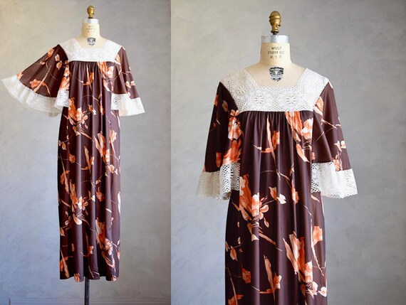 vintage angel sleeve caftan | vintage 1970s flutte