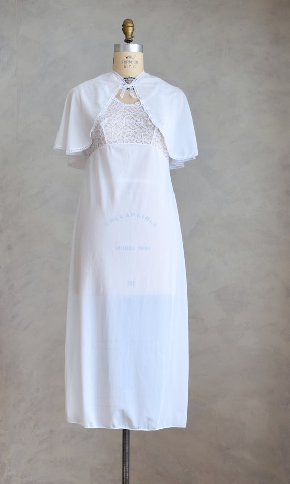 vintage white lacy peignoir set | white nightgown… - image 2