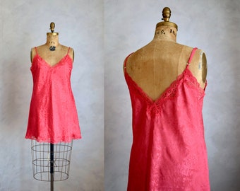 vintage Victoria's Secret red nightie | Victorias Secret GOLD LABEL nightgown | coral red lace trimmed lingerie | 1990s sleep chemise