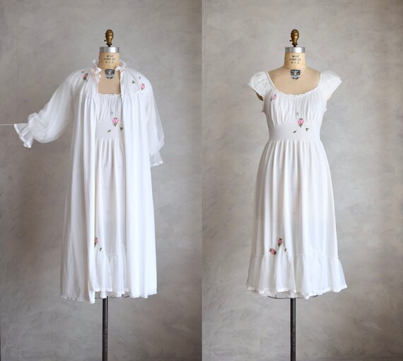 vintage 1950s LAROS white peignoir set | vintage n