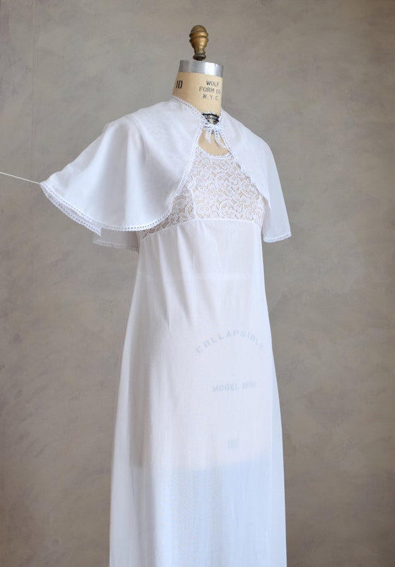 vintage white lacy peignoir set | white nightgown… - image 3