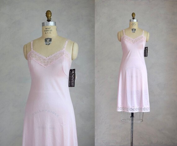 vintage NOS pale pink slip | vintage 70s full slip
