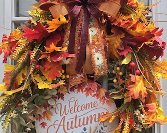 Autumn Welcome Wreath: Pumpkin, Berry & Leaf Fall Door Decor