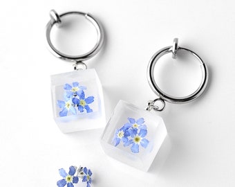 forget-me-not earrings, clip on earrings, minimalist, stainless steel, real flower earrings, dried flower, jewelry, real plants