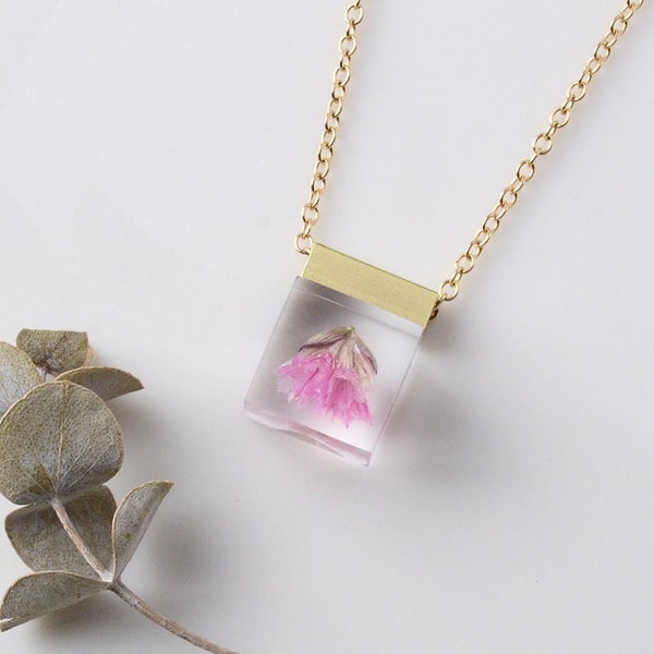 statice necklace, contemporary jewelry, minimalist, sea-lavender pendant, Stainless Steel chain, dried flower necklace
