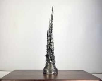 Rising Form – Abstract Hand Forged Metal Sculpture, 53 cm Steel Art Decor
