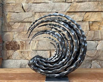 Handgemaakte ijzeren sculptuur | Moderne sculpturale kunst