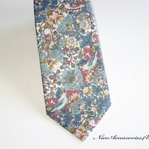 Men's dusty blue & pink floral tie. Liberty print William Morris design 'Strawberry Thief'. Skinny/Slim/Regular cotton wedding necktie.