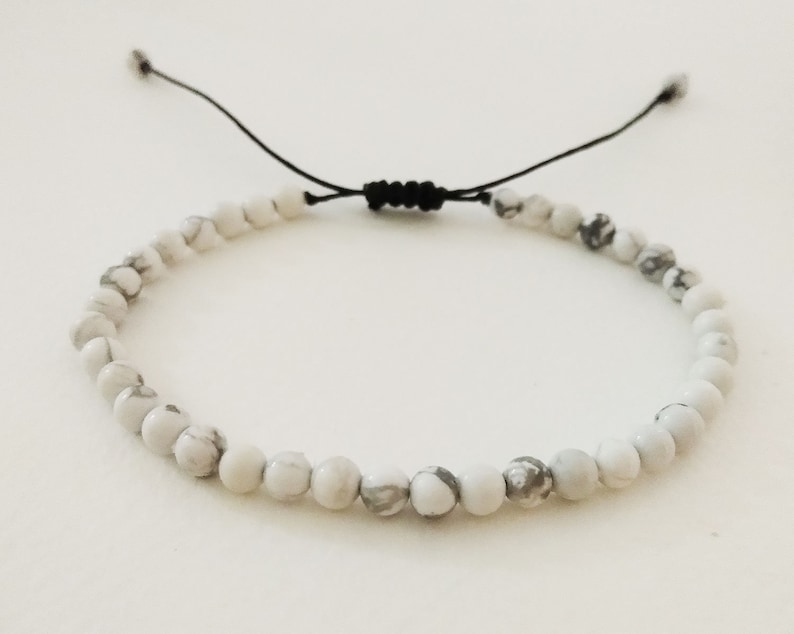 Howlite bracelet 4 mm bead bracelet Stone bracelet Unisex bracelet Adjustable bracelet