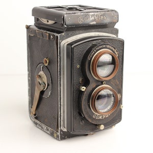 ROLLEIFLEX Old Standard Model 621 TLR with 75mm f/3.8 Carl Zeiss Jena Lens with Zeiss Proxar Close Up Attachments - 120 Film Camera - Works!