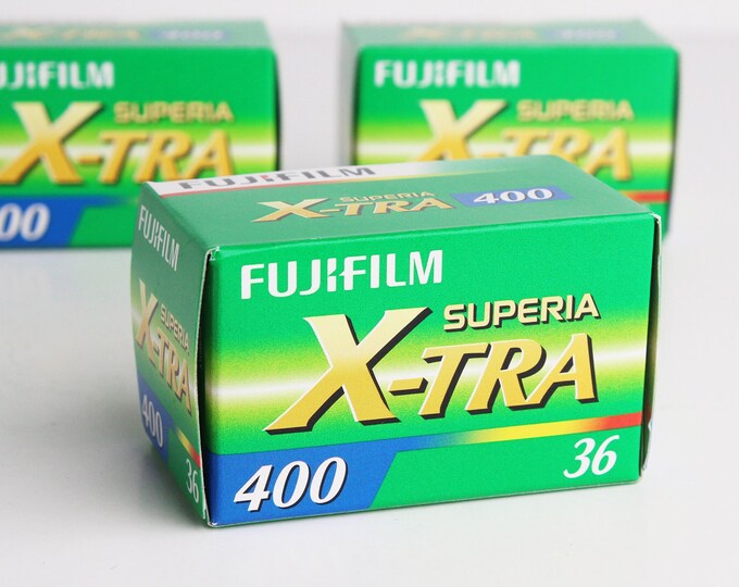 FUJIFILM Fujicolor SUPERIA X-TRA 400 35mm Color Film 36 Exposures Fresh ...