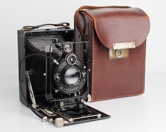 VOIGTLANDER AVUS 9x12cm Folding Plate Camera with Anastigmat SKOPAR f4.5 135mm Lens