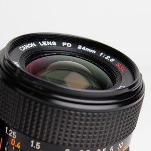 CANON FD 24mm f/2.8 S.S.C. Lens Excellent Condition Caps and Case Included Wide Angle Canon Lens image 7
