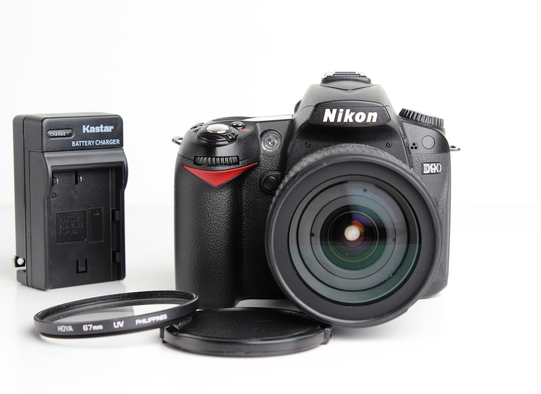 Nikon D90 AF-S NIKKOR 24-105mm ED 美品 Nikon D90 AF-S NIKKOR 24-105mm ED 美品