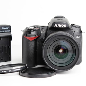Nikon D90 12.3 MegaPixels DSLR Camera with Nikon AF-S Nikkor 24-85mm f/3.5-4.5G ED Auto Focus Lens