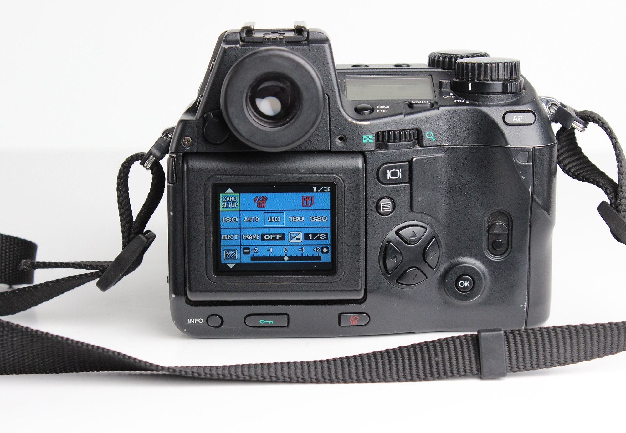 OLYMPUS Camedia E-10 4.0MP Digital Camera - CF and SM Cards