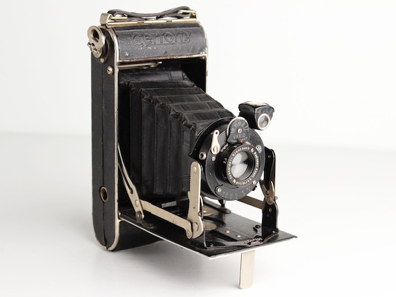 MADE IN GERMANY 35mm アンティークフィルムカメラ Antique box camera-Made in Germany. Vintage camera | eBay