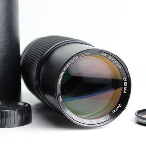Vivitar MC Macro Focusing Zoom 75-205mm f/3.8 for Minolta MD with Case