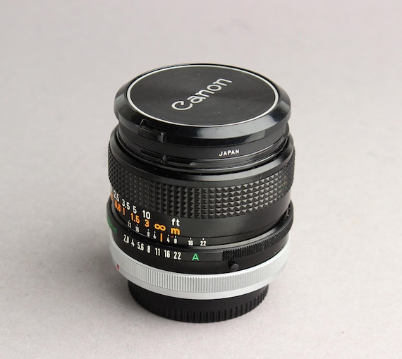 CANON AE-1 28mm f2.8 S.C SC FD Lens w/ Strap キャノン フィルム
