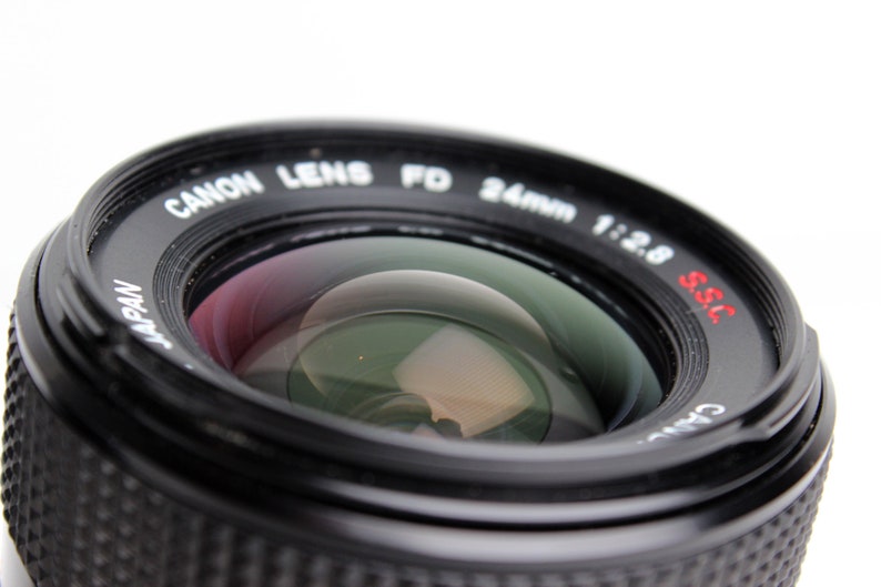 CANON FD 24mm f/2.8 S.S.C. Lens Excellent Condition Caps and Case Included Wide Angle Canon Lens image 6