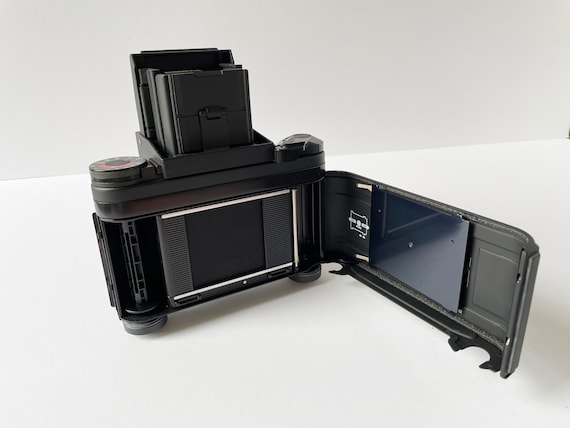 EXAKTA 66 Mod 2 Medium Format Film Camera With Xenotar MF 2.8/80mm