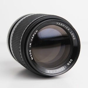Yashica 500mm F/8.0 Telephoto Mirror Lens C/Y Contax Mount Yashica 500mm F/8.0 Telephoto Mirror Lens C/Y Contax Mount
