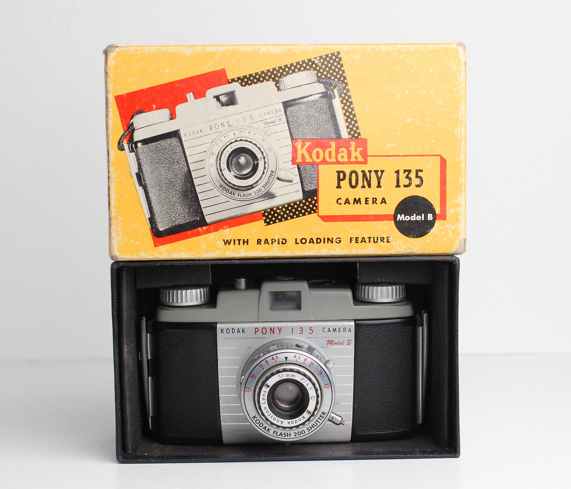 コダック ポニー135モデルB Kodak Pony 135 Model B - Down the Road