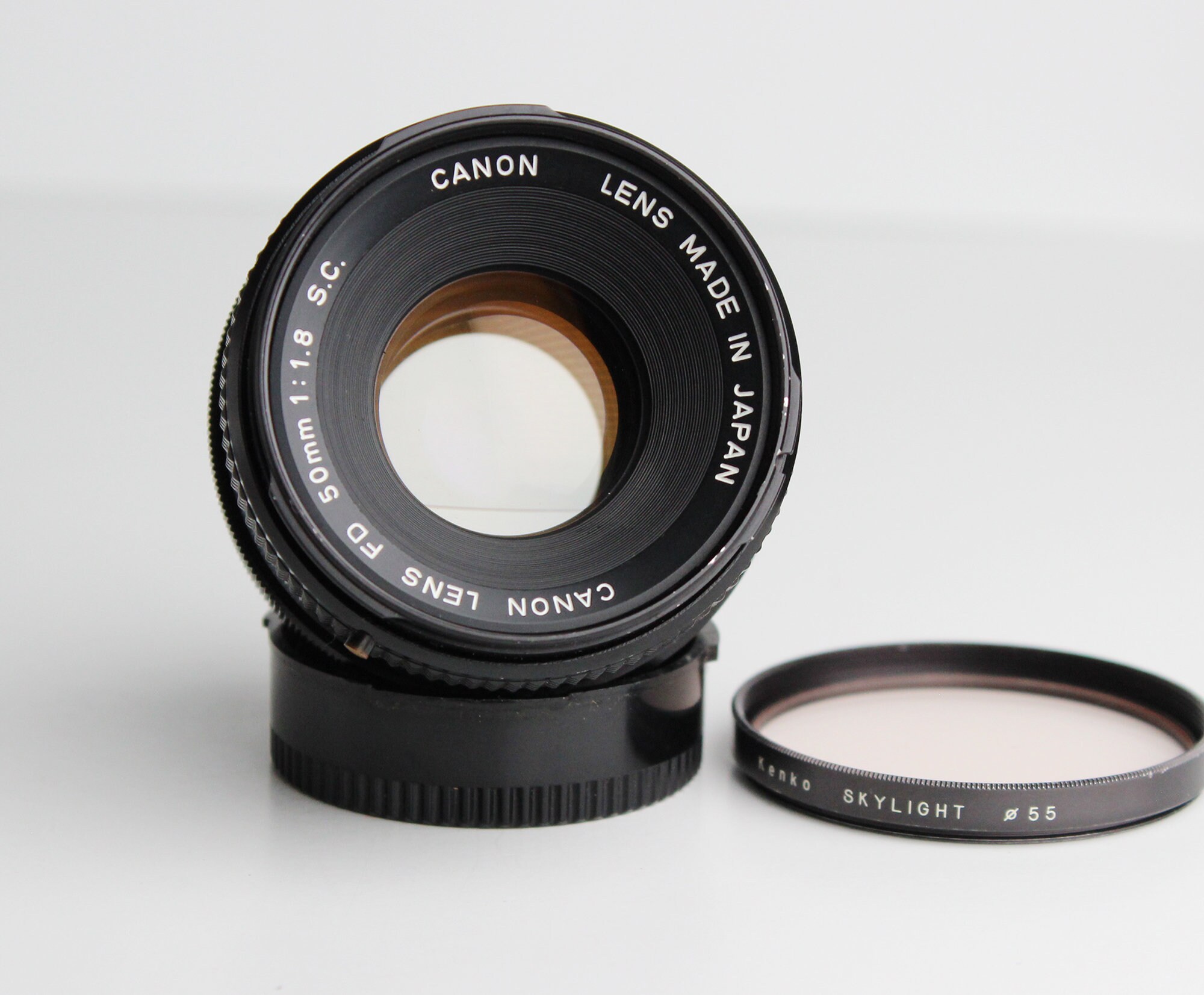 CANON Lens FD 50mm F/1.8 S.C. Skylight Filter Included - Etsy CANON Lens FD 50mm F/1.8 S.C. Skylight Filter Included - Etsy