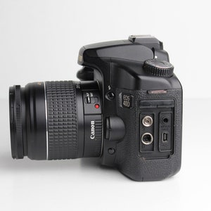 Canon EOS 40D 10.1MP Digital SLR Camera with 28-80mm Canon Zoom Lens and 2GB CF Card image 4