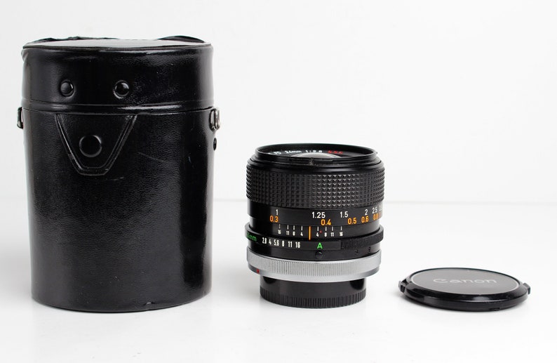 CANON FD 24mm f/2.8 S.S.C. Lens Excellent Condition Caps and Case Included Wide Angle Canon Lens image 10