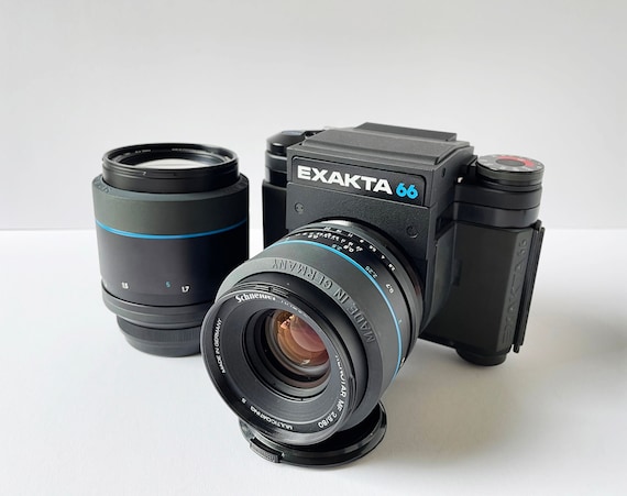 EXAKTA 66 Mod 2 Medium Format Film Camera With Xenotar MF 2.8/80mm