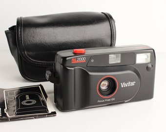 VIVITAR RL2000 Point-and-Shoot Autofocus 35mm Film Camera with Case and manual - Works Great